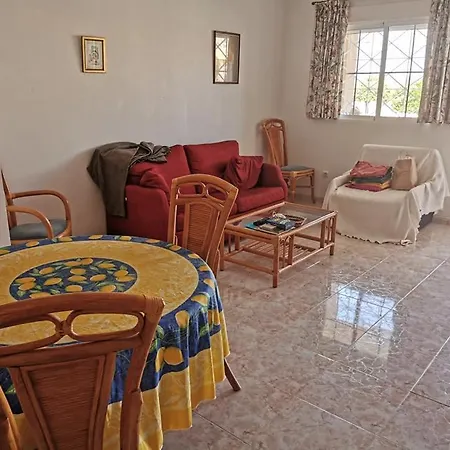 Casa Laguna Rosa